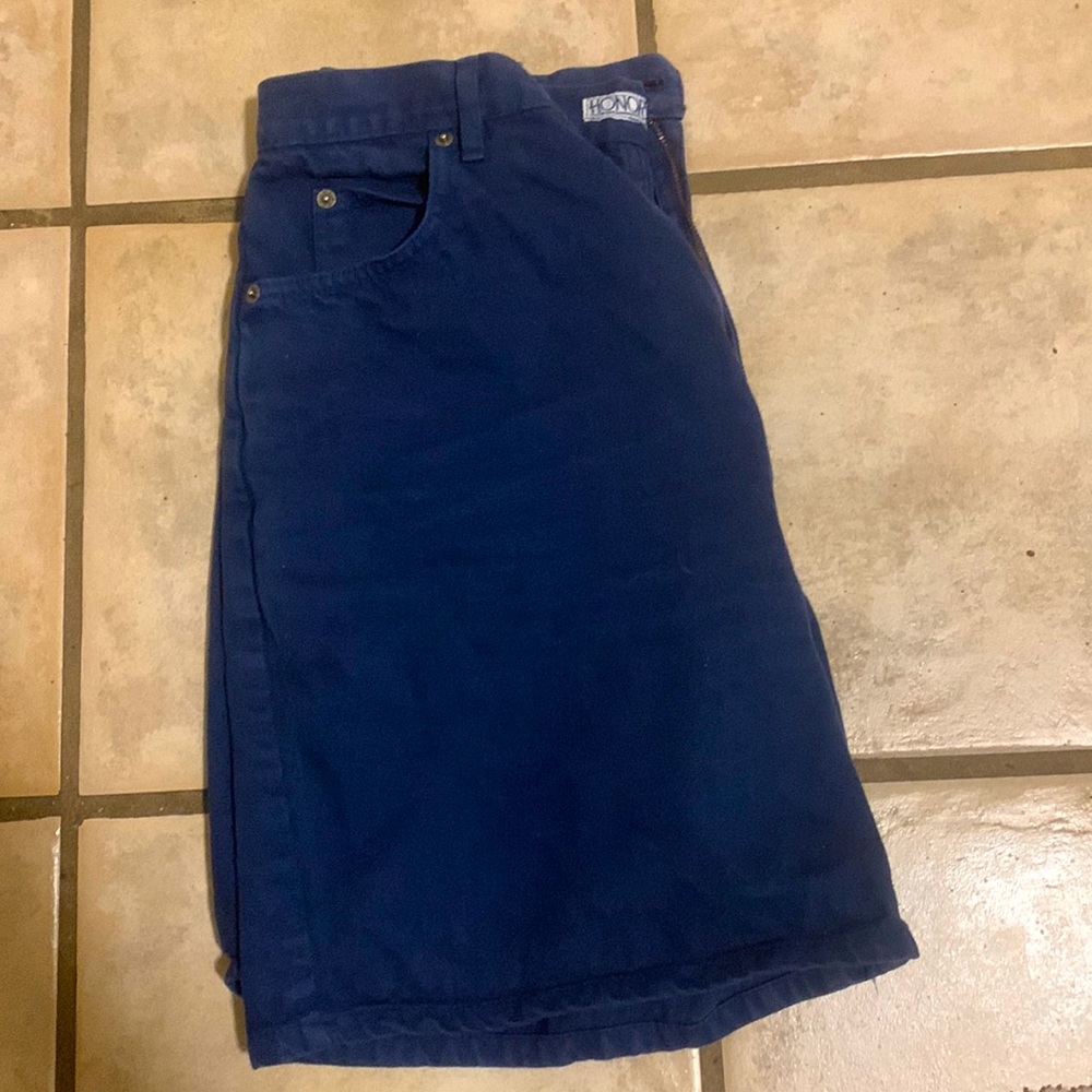 Shorts (honors brand) long
